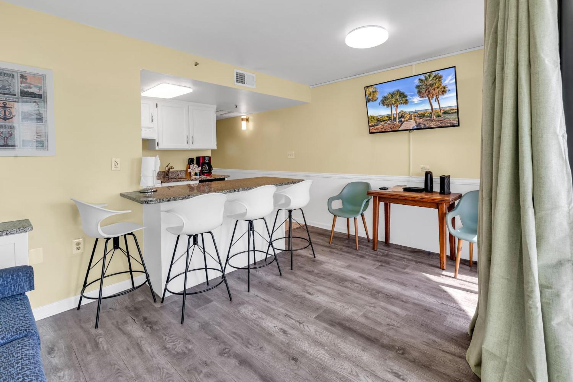 Oceanfront Condo Steps To The Beach W No Resort Fees Миртл-Бич Экстерьер фото